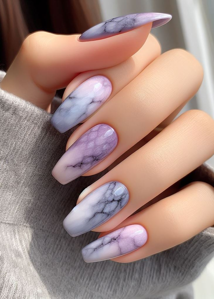 Ethereal vibes for your fingertips! This grey to lavender marble ombre is a touch of magic for everyday nails.